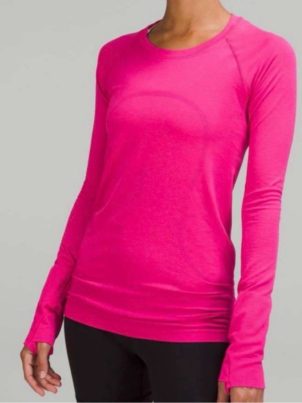 Lulu swiftly tech size 6